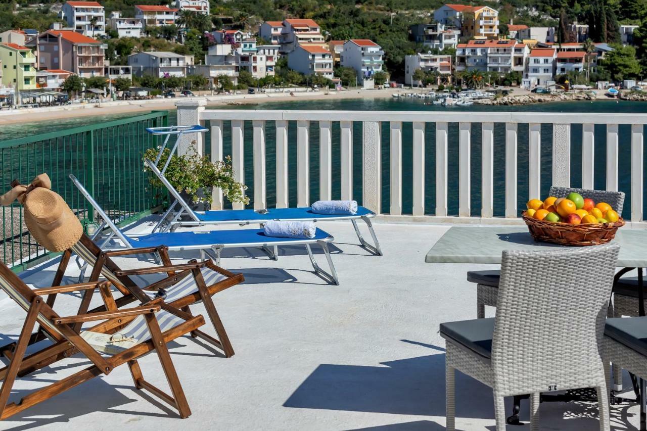 Dado A6 Apartments Igrane Buitenkant foto